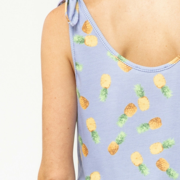 Pineapple Peplum Top - Picture 5 of 6